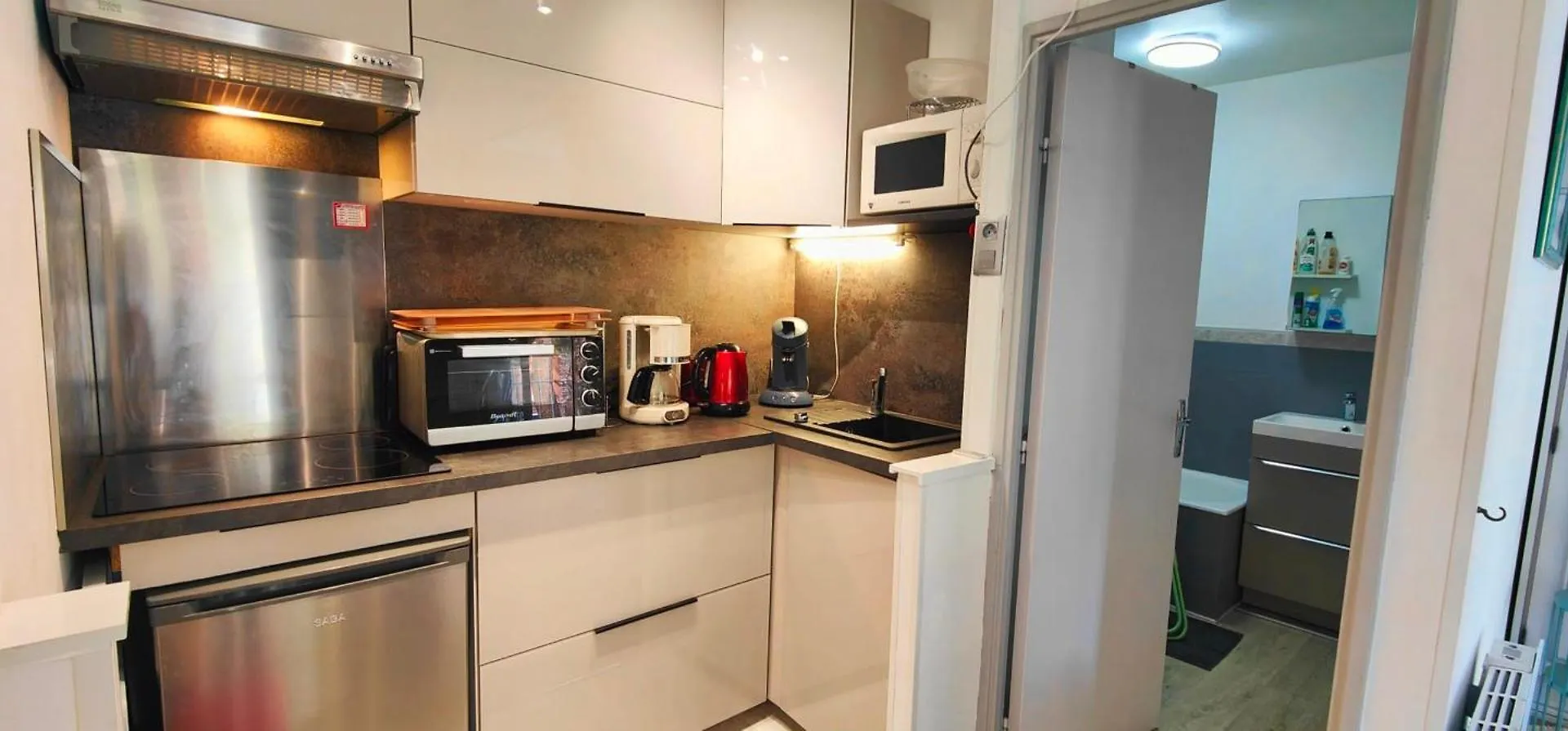 Nice Family Studio Near The Beach Frejus 0*,  France